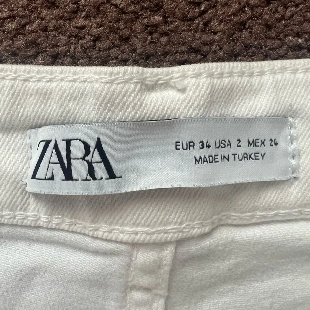 Zara High Waist Raw Hem Straight Leg - Picture 7 of 10